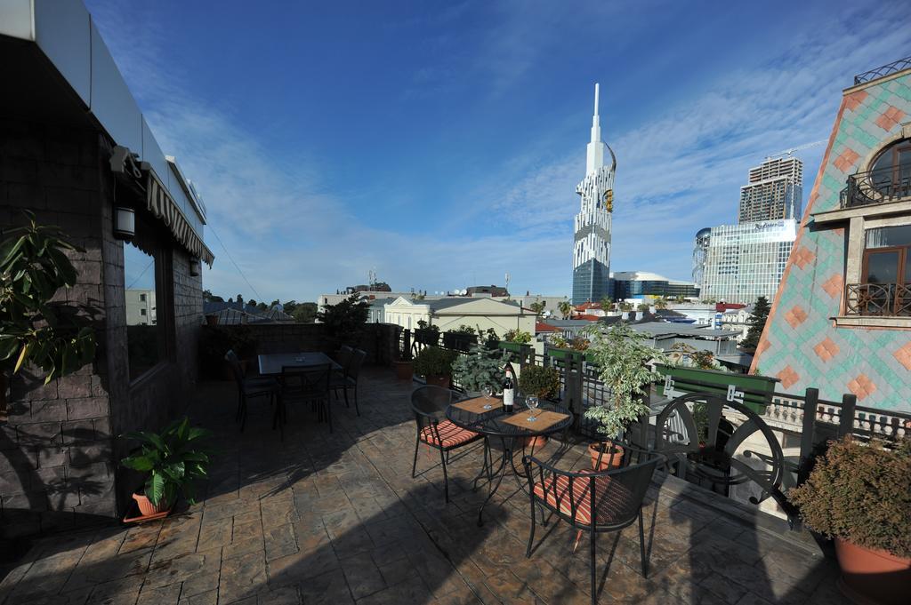Hotel Brighton Batumi Exterior photo